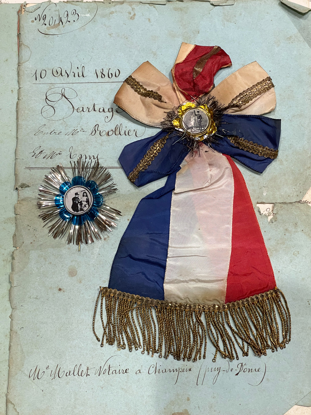 Conscrit with silver and gold center