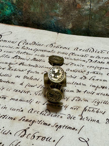 Victorian 9 Seal Motto Spinner Wheel