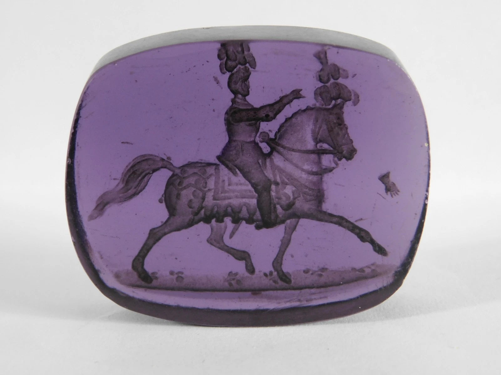 Antique 1800s Heraldic Coat Of Arms "The Gauntlet" Glass Wax Seal