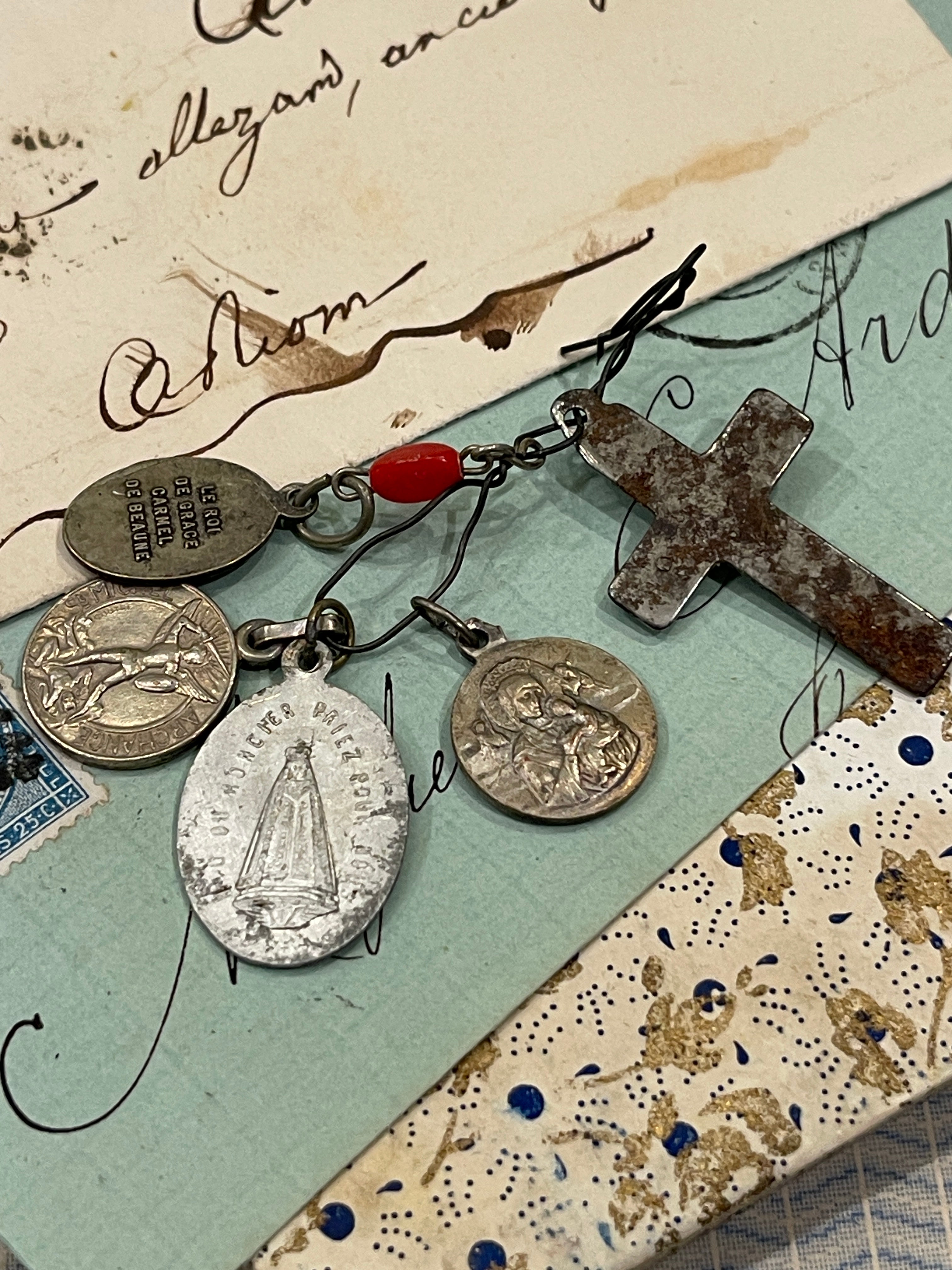 Annique French Rosary Piece, Crucifix and Small Medals - ROS16