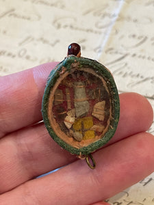 Antique French Marie Auxiliatrice Relic