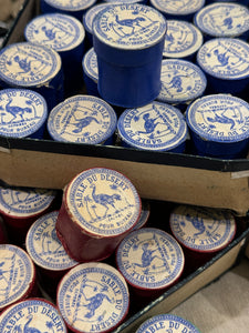 EXTREMELY RARE Pounce in Original French Container