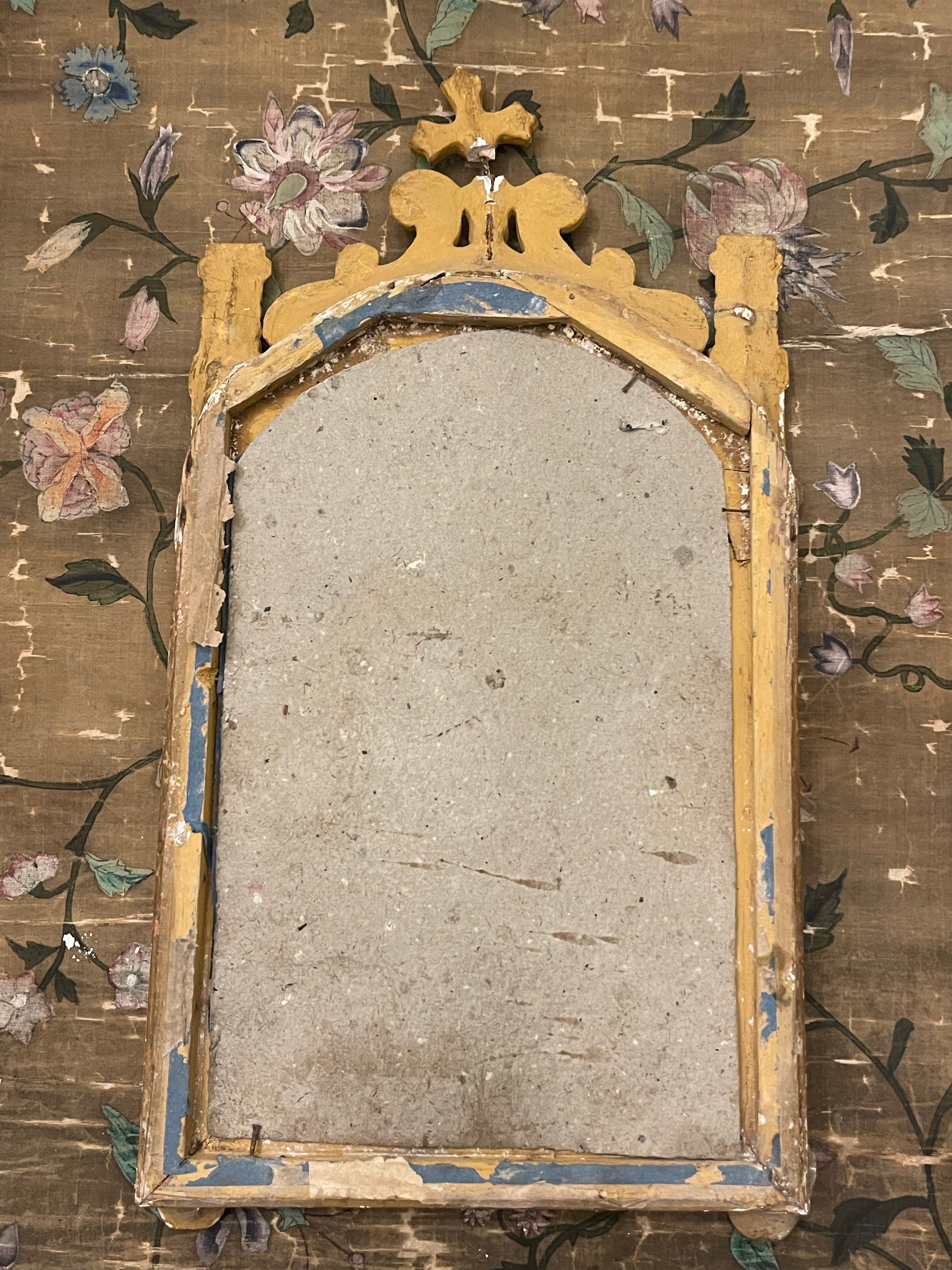 Early 18th C French Tabernacle Gilt Frame