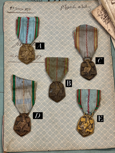 WW2 French Commemorative Bronze Medal 1939 - 1945