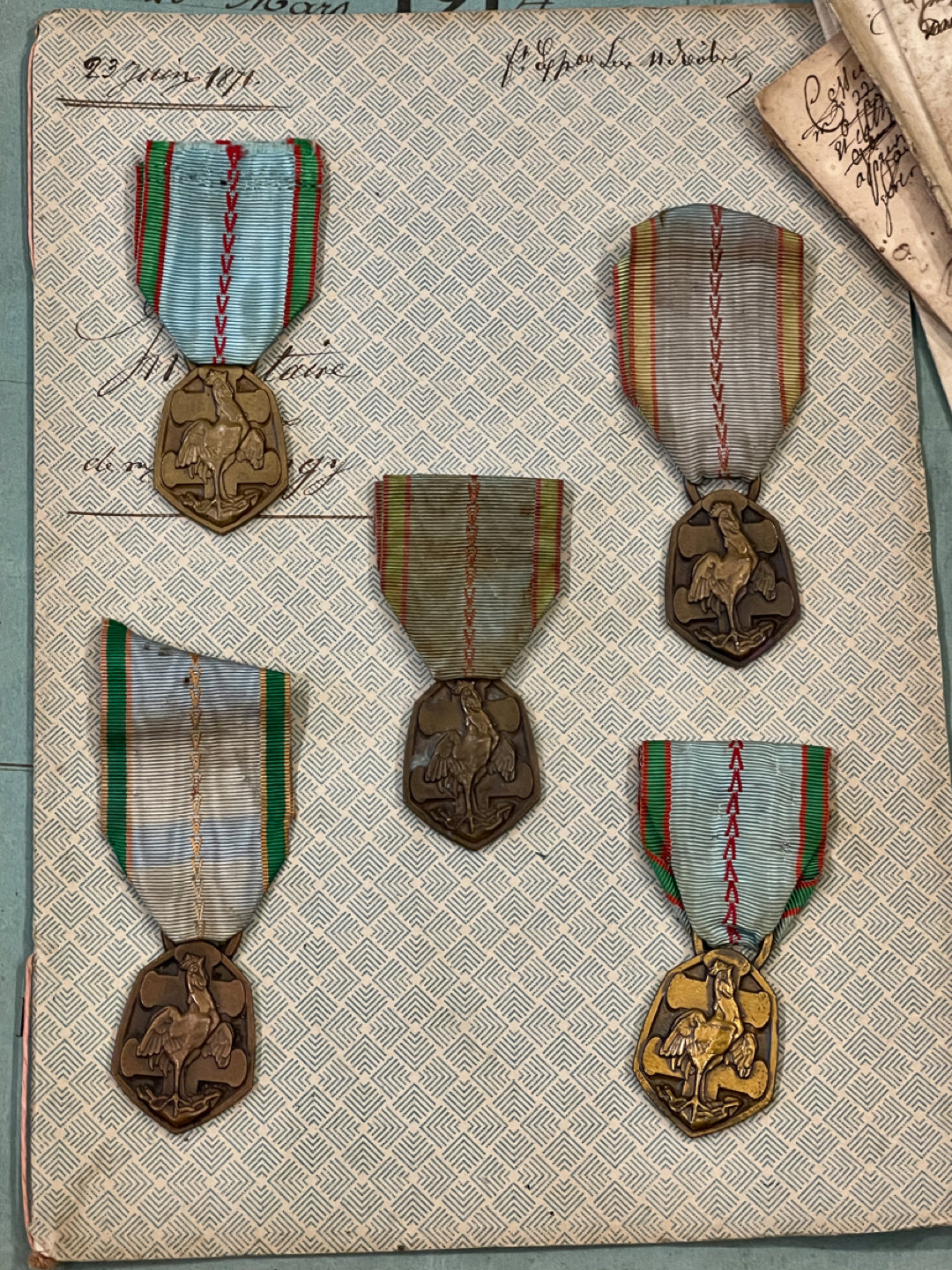 WW2 French Commemorative Bronze Medal 1939 - 1945
