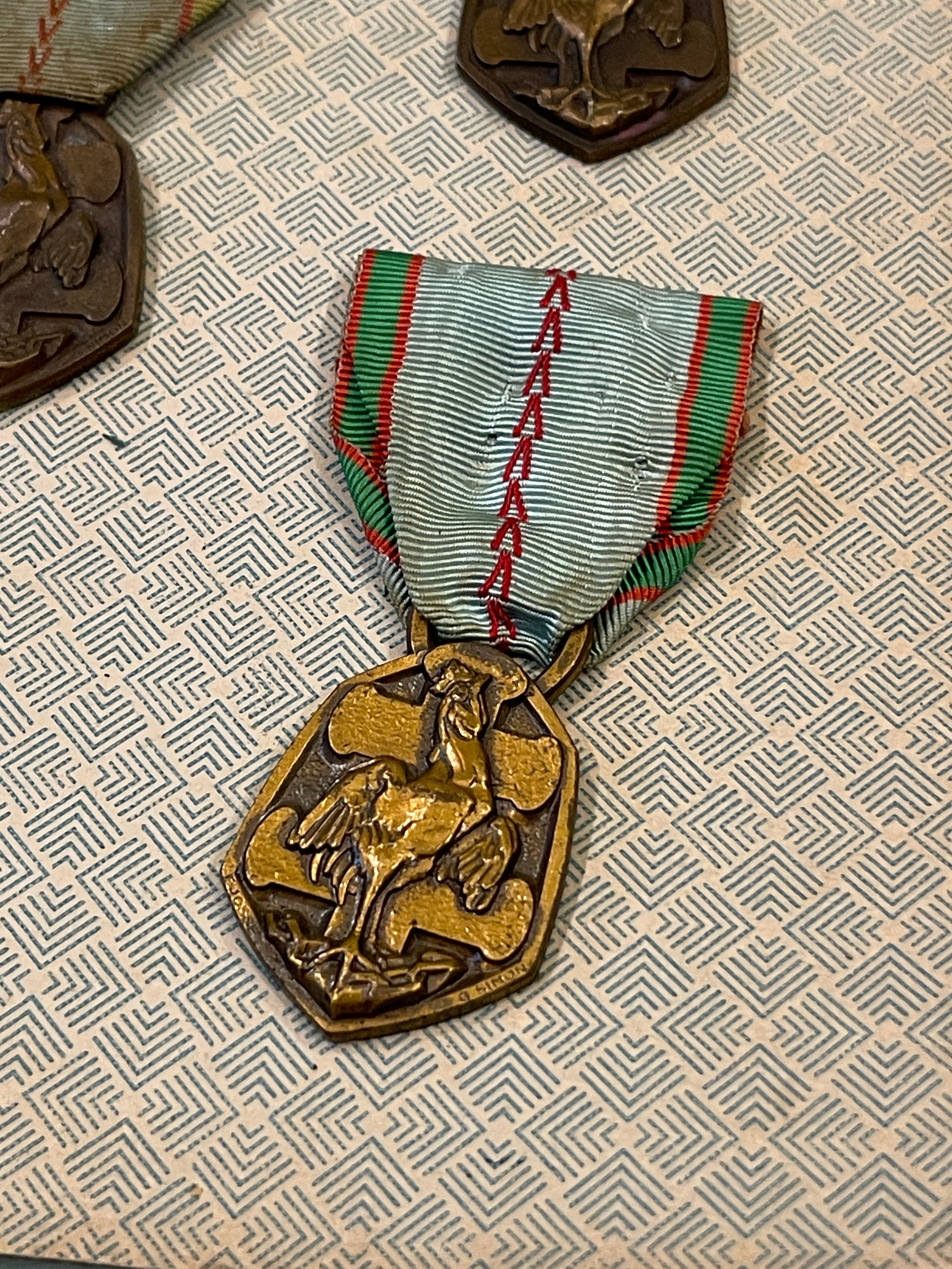 WW2 French Commemorative Bronze Medal 1939 - 1945
