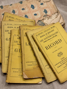 Fabulous French Classiques - Portraits et Silhouettes Softback Books