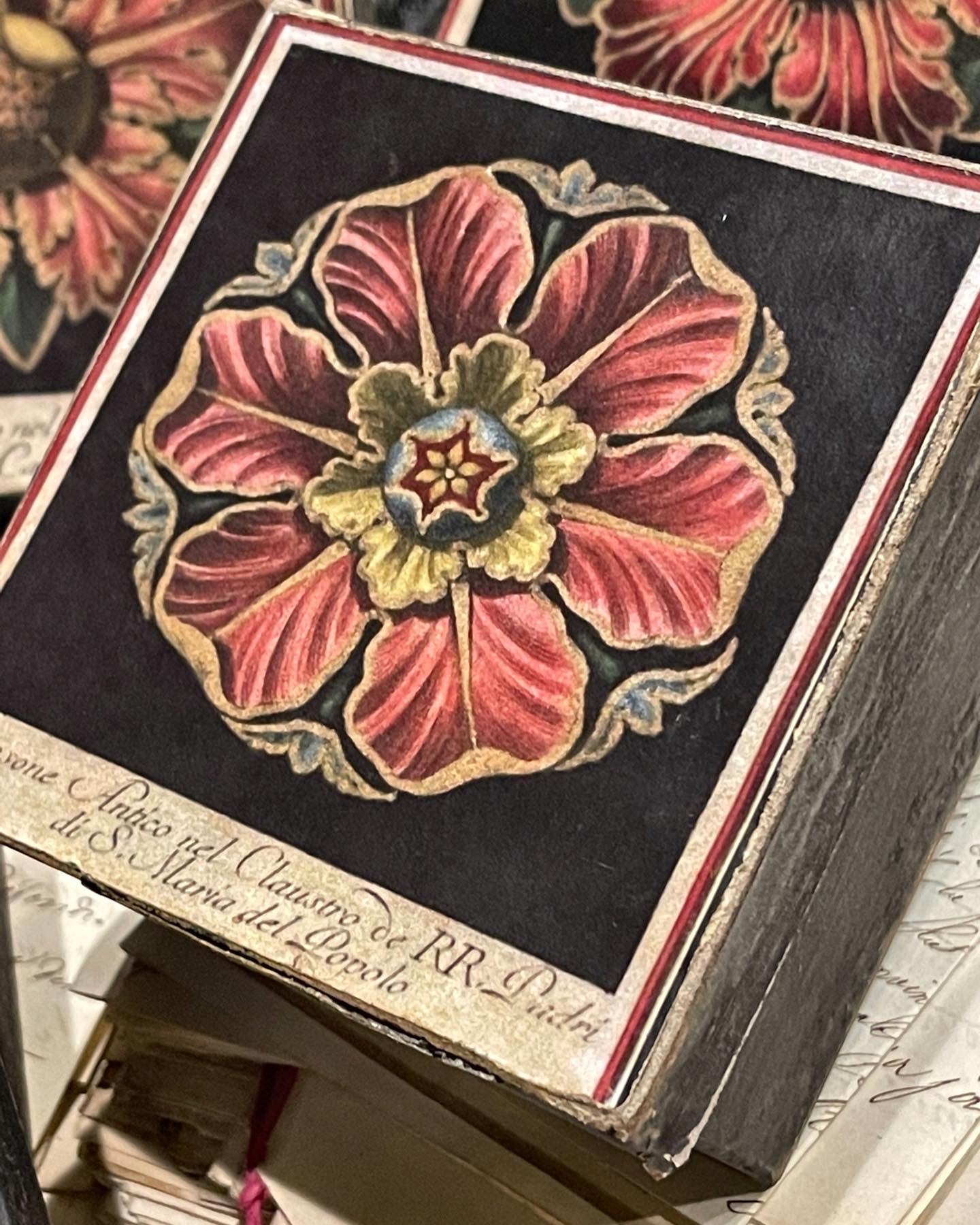 4" Square Italian Rosette Paper Mache Round Boxes