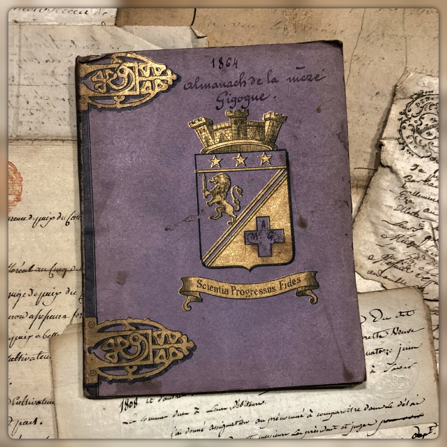 Antique 1864 - French Almanach de la mere Gigogne PURPLE Book