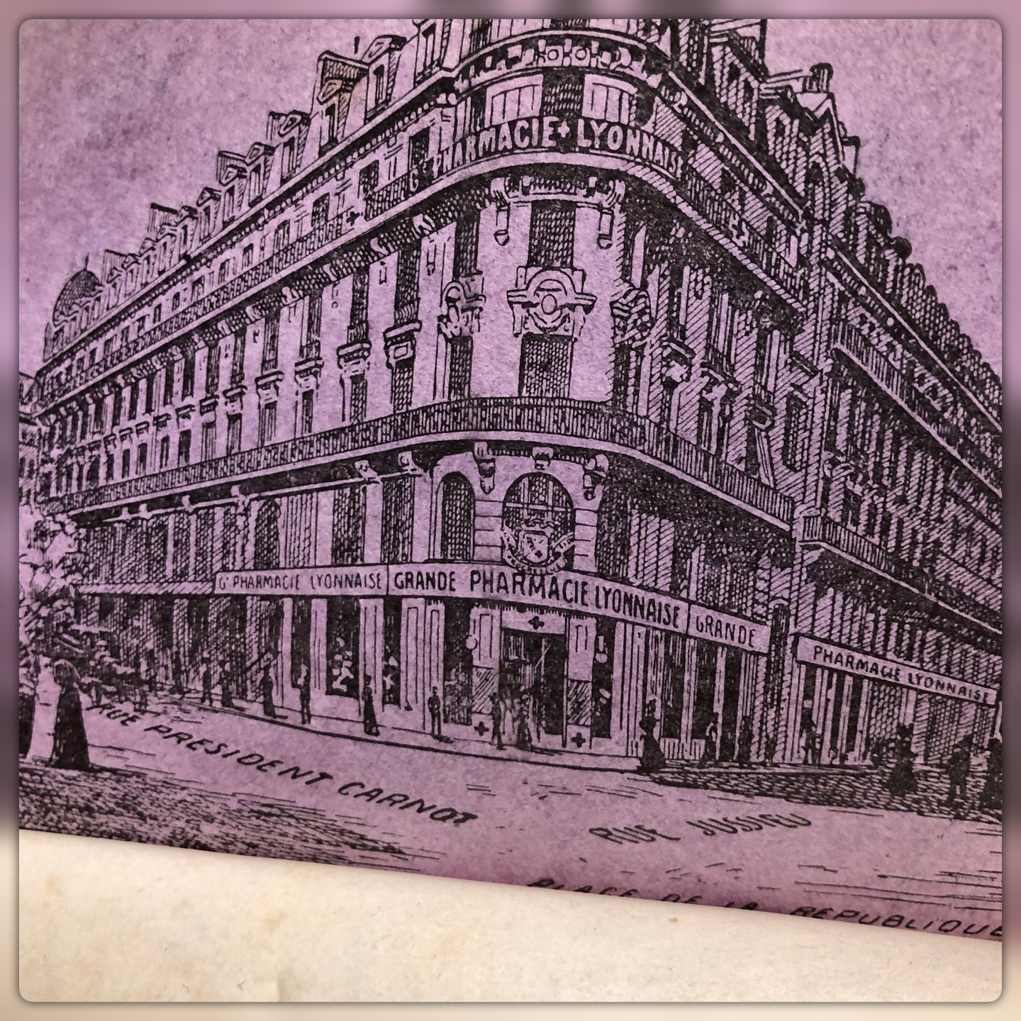 Antique 1864 - French Almanach de la mere Gigogne PURPLE Book
