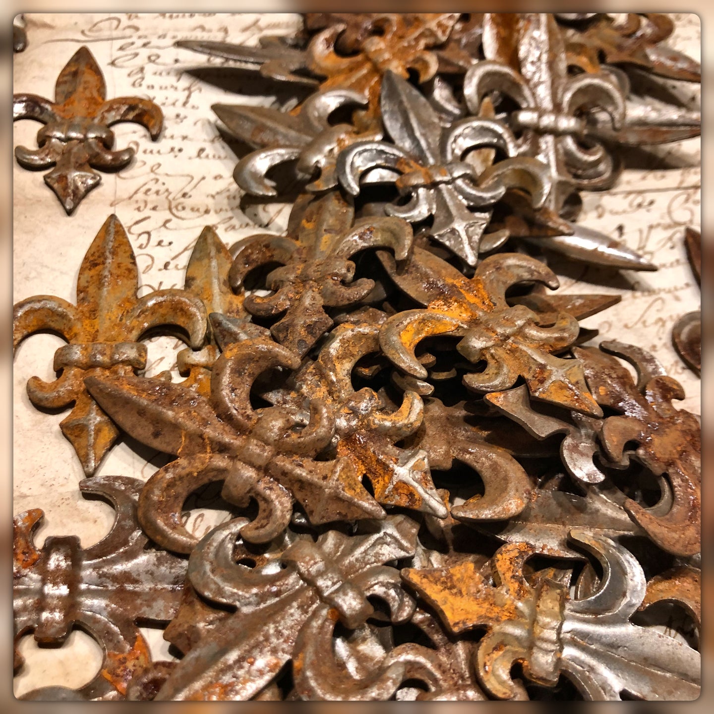 Vintage Fleur De Lis