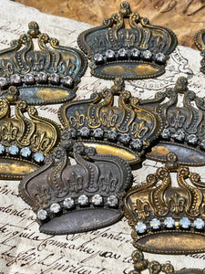 Vintage Style Jeweled Crown