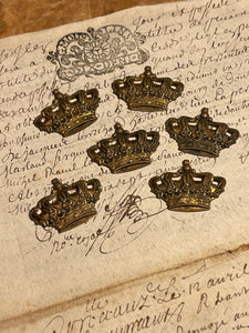 Vintage Style Crown - Medium