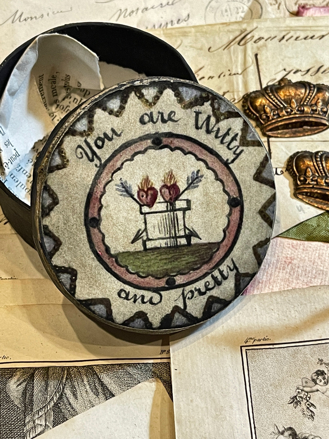3" English Style Paper Mache Round Boxes