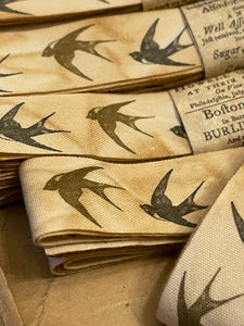 Dove Ribbon
