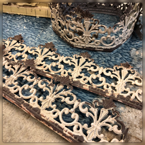 Antique Style Metal Chippy White Trim