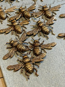 Vintage Style BEE - Large