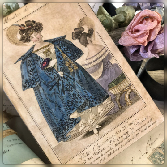 7.5” Mode De Paris Paper Mache Rectangle Box